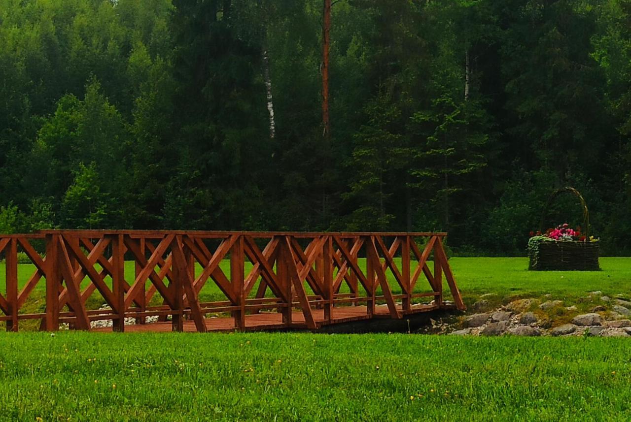 Orupohja Kaempingud Ja Telkimisala Hotell Põlva Exteriör bild